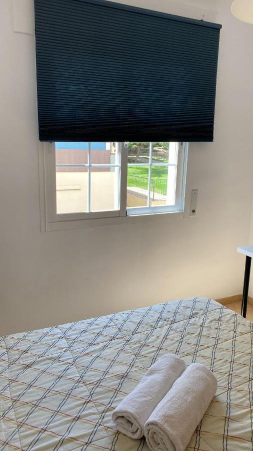 Habitacion Grande Con Bano Privado En Coin A 30Km De La Playa Dış mekan fotoğraf